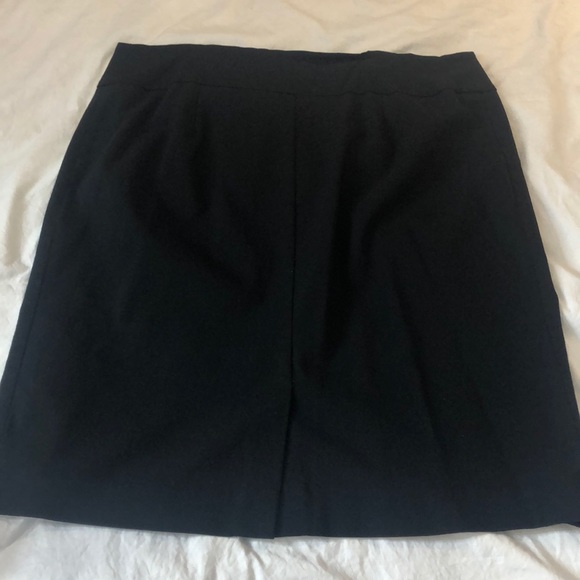 BLACK PENCIL SKIRT - Picture 2 of 2
